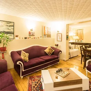 Levanten Hostel